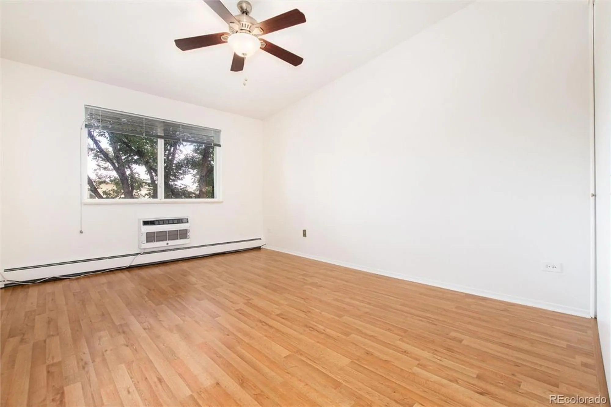 Property Slideshow image 20 of 24 | 9380 e center ave apt 3d, Denver, CO, 80247