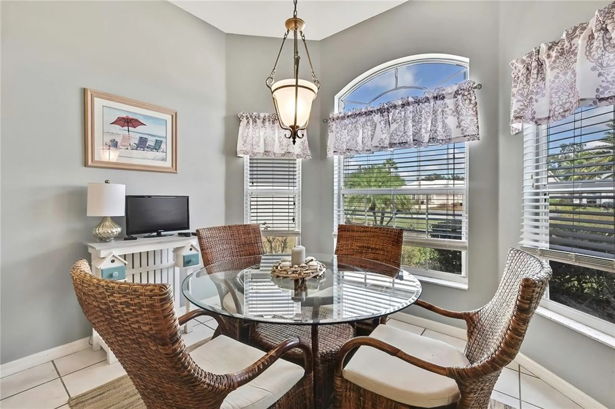 Property Slideshow image 21 of 58 | 8472 maybelle dr, Weeki Wachee, FL, 34613