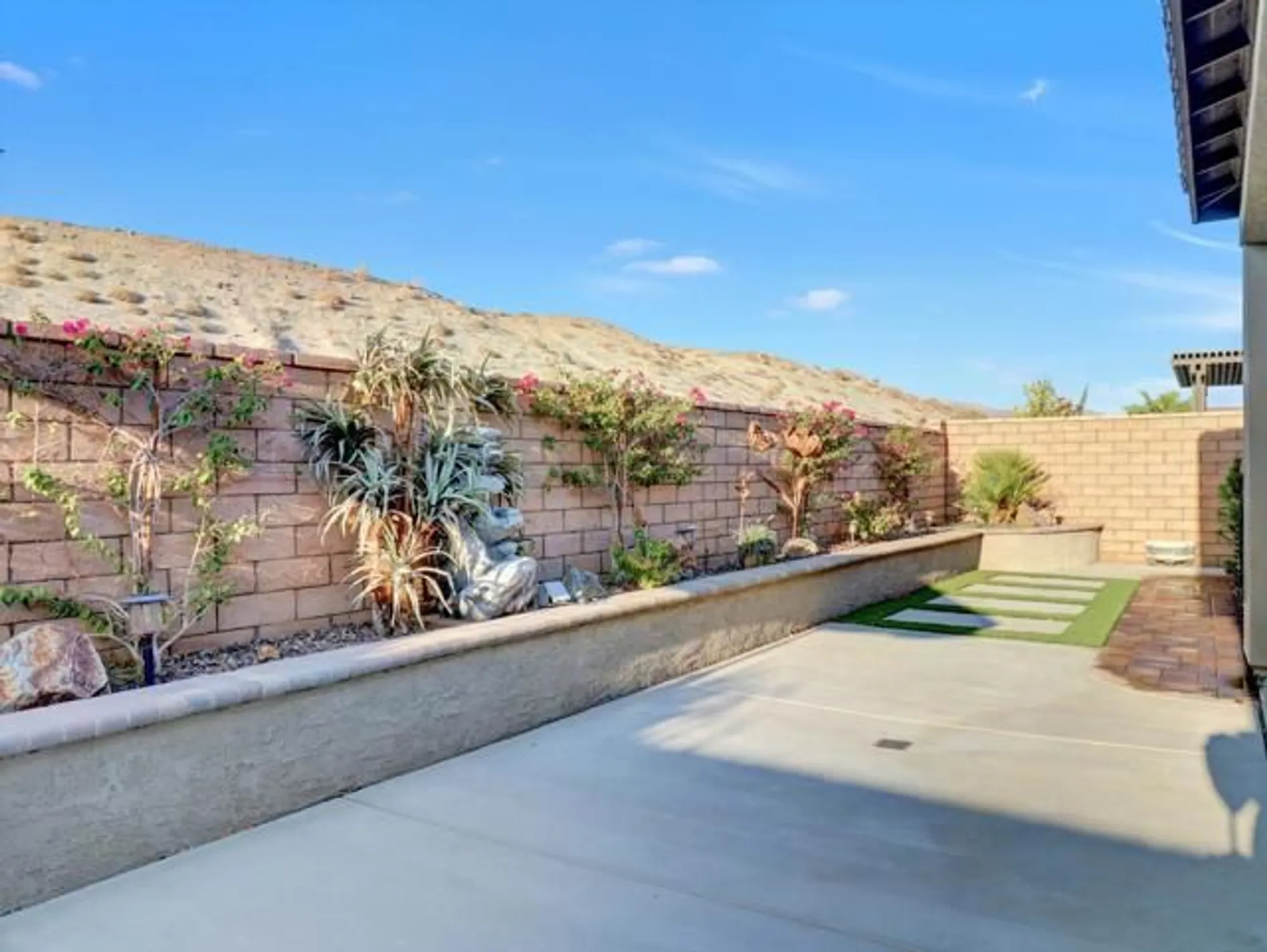 Property Slideshow image 55 of 59 | 85642 molvena dr, Indio, CA, 92203