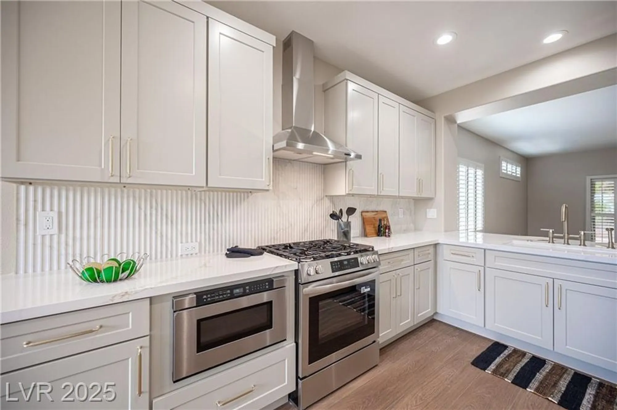 Property Slideshow image 4 of 27 | 1977 high mesa dr, Henderson, NV, 89012