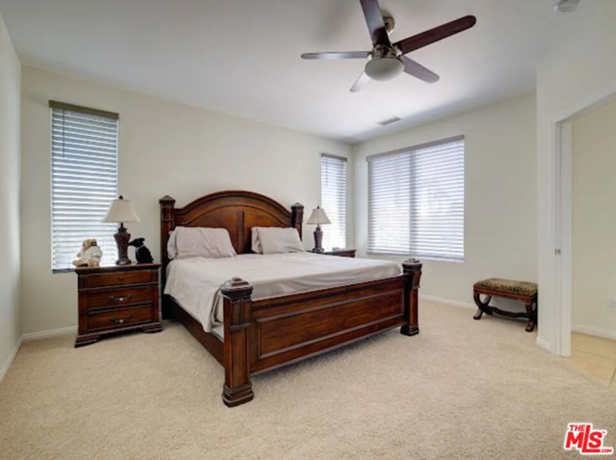 Property Slideshow image 20 of 38 | 81634 desert willow dr, La Quinta, CA, 92253