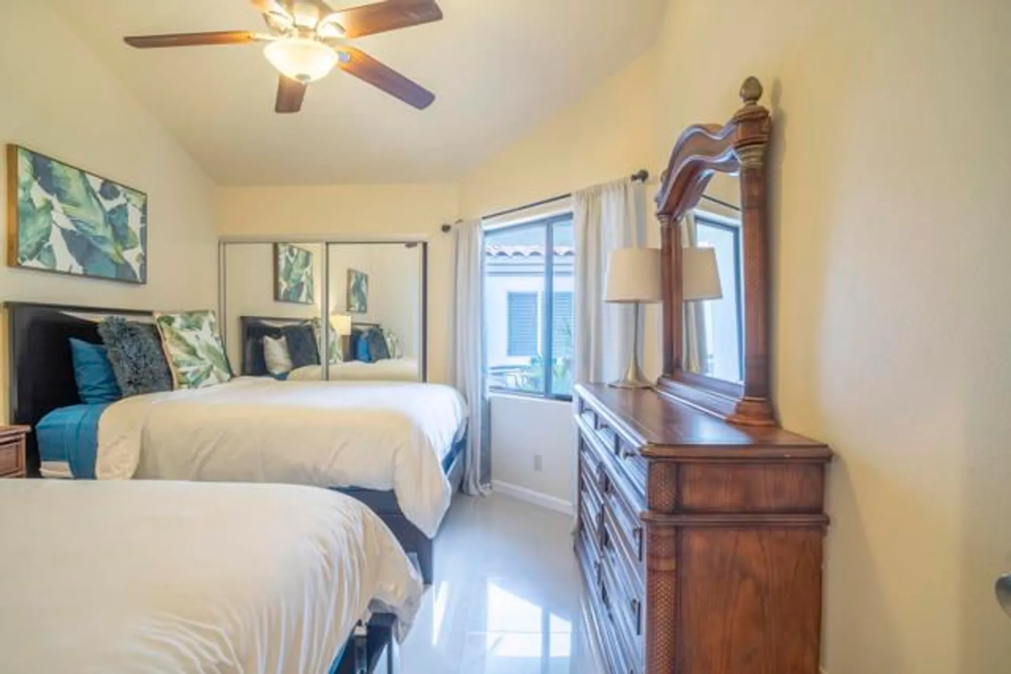 Property Slideshow image 30 of 41 | 55412 riviera, La Quinta, CA, 92253