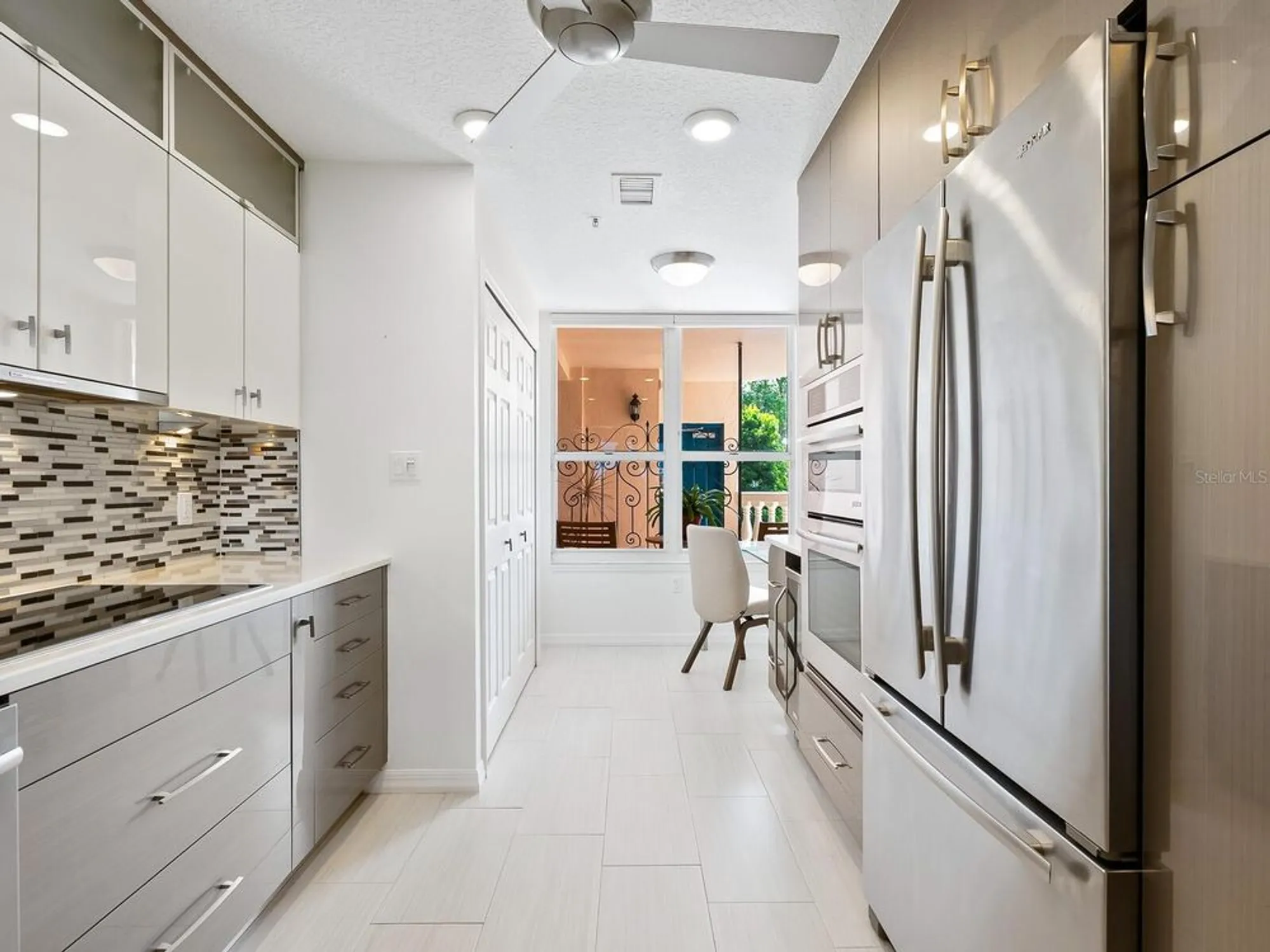 Property Slideshow image 15 of 59 | 5420 eagles point cir apt 105, Sarasota, FL, 34231