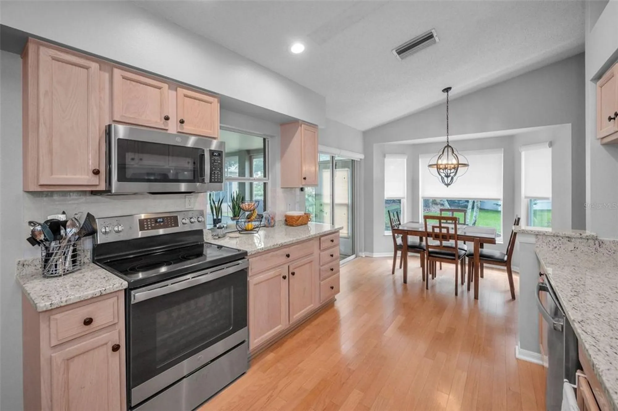 Property Slideshow image 21 of 100 | 1311 eveningside ct, Trinity, FL, 34655