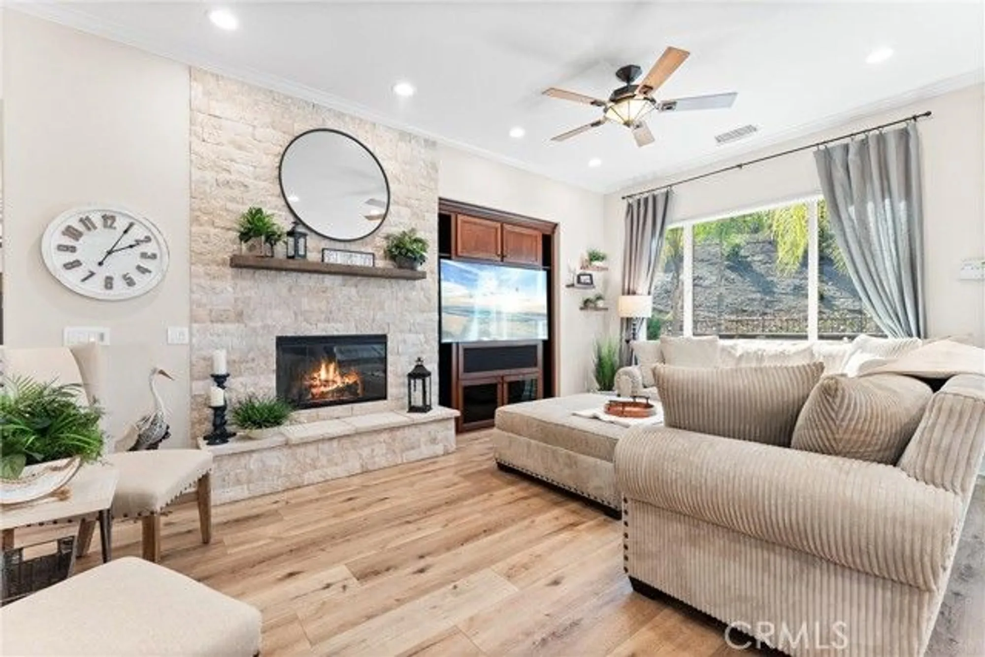 Property Slideshow image 10 of 48 | 24217 fawnskin dr, Corona, CA, 92883