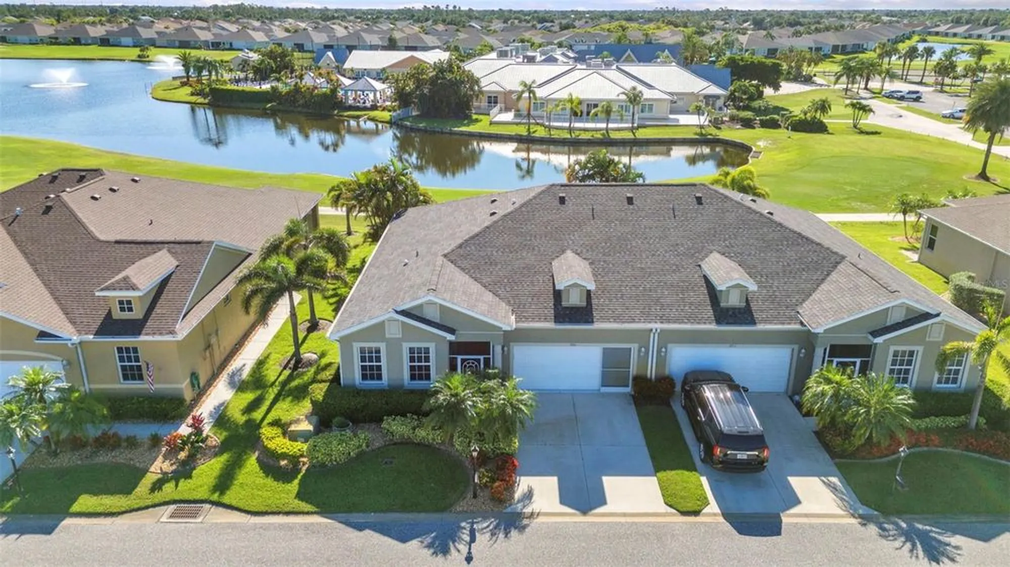 Property Slideshow image 2 of 46 | 1888 knights bridge trl, Port Charlotte, FL, 33980