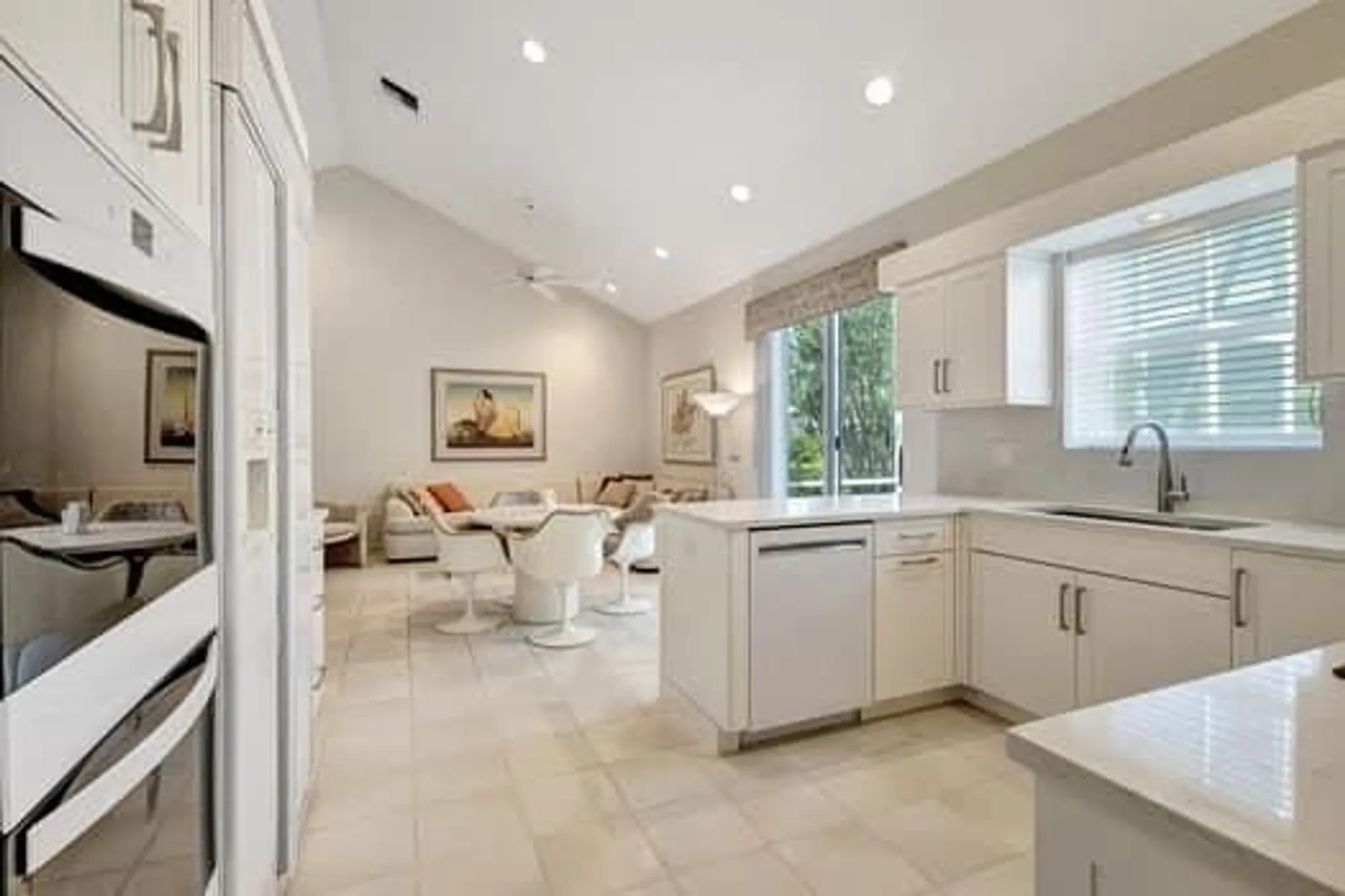 Property Slideshow image 3 of 55 | 11917 fountainside cir, Boynton Beach, FL, 33437