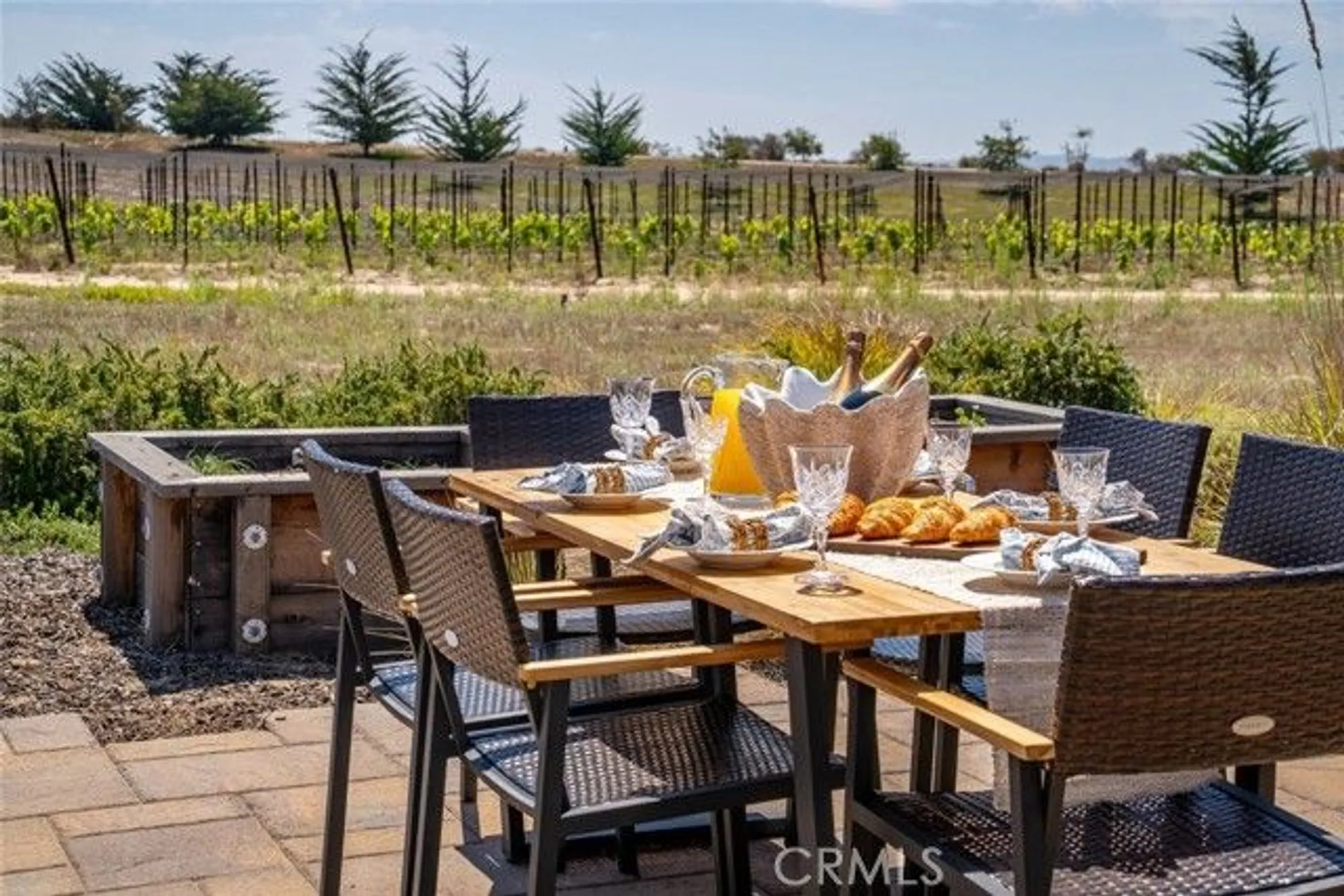 Property Slideshow image 17 of 75 | 1245 justin ln, Nipomo, CA, 93444