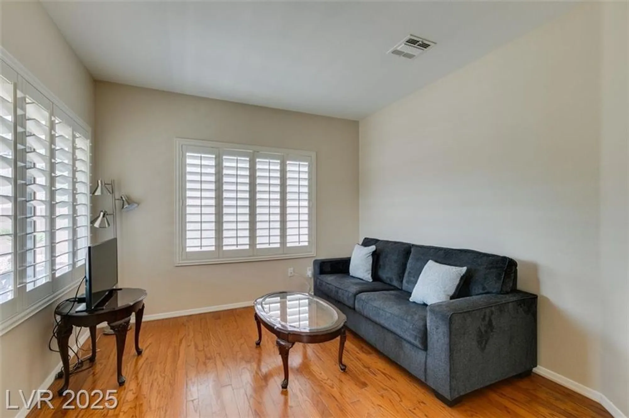 Property Slideshow image 10 of 34 | 2165 king mesa dr, Henderson, NV, 89012