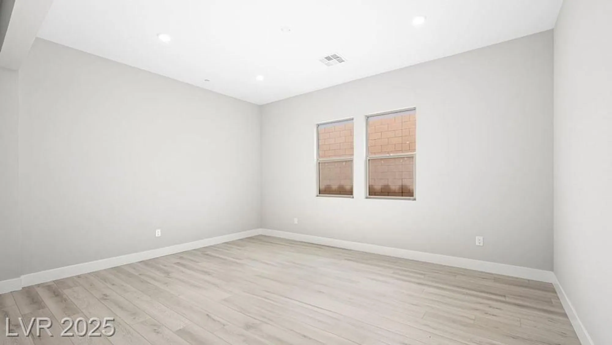 Property Slideshow image 28 of 48 | 241 paraggi bay dr, Henderson, NV, 89011