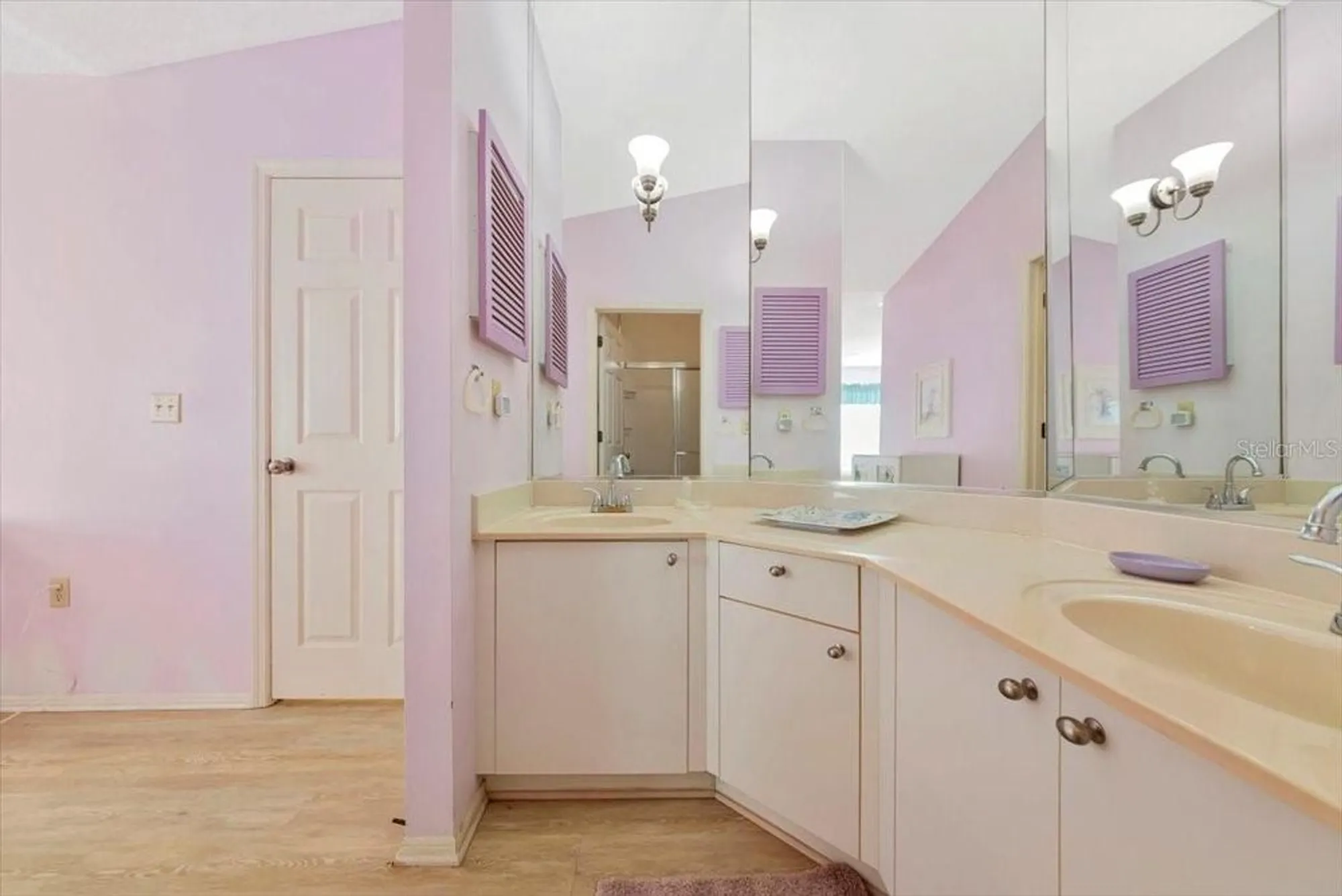 Property Slideshow image 17 of 67 | 1216 spoonbill landings cir, Bradenton, FL, 34209