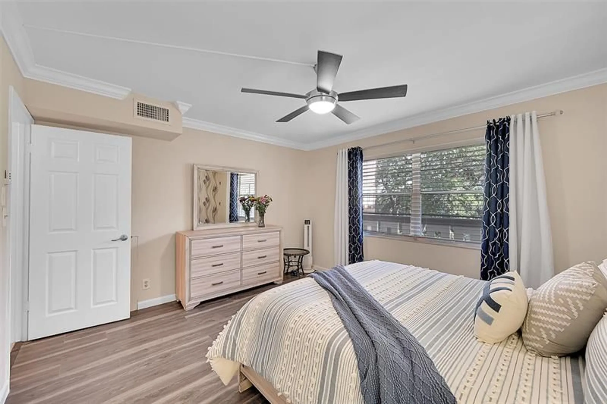 Property Slideshow image 26 of 43 | 3203 portofino pt b3, Coconut Creek, FL, 33066