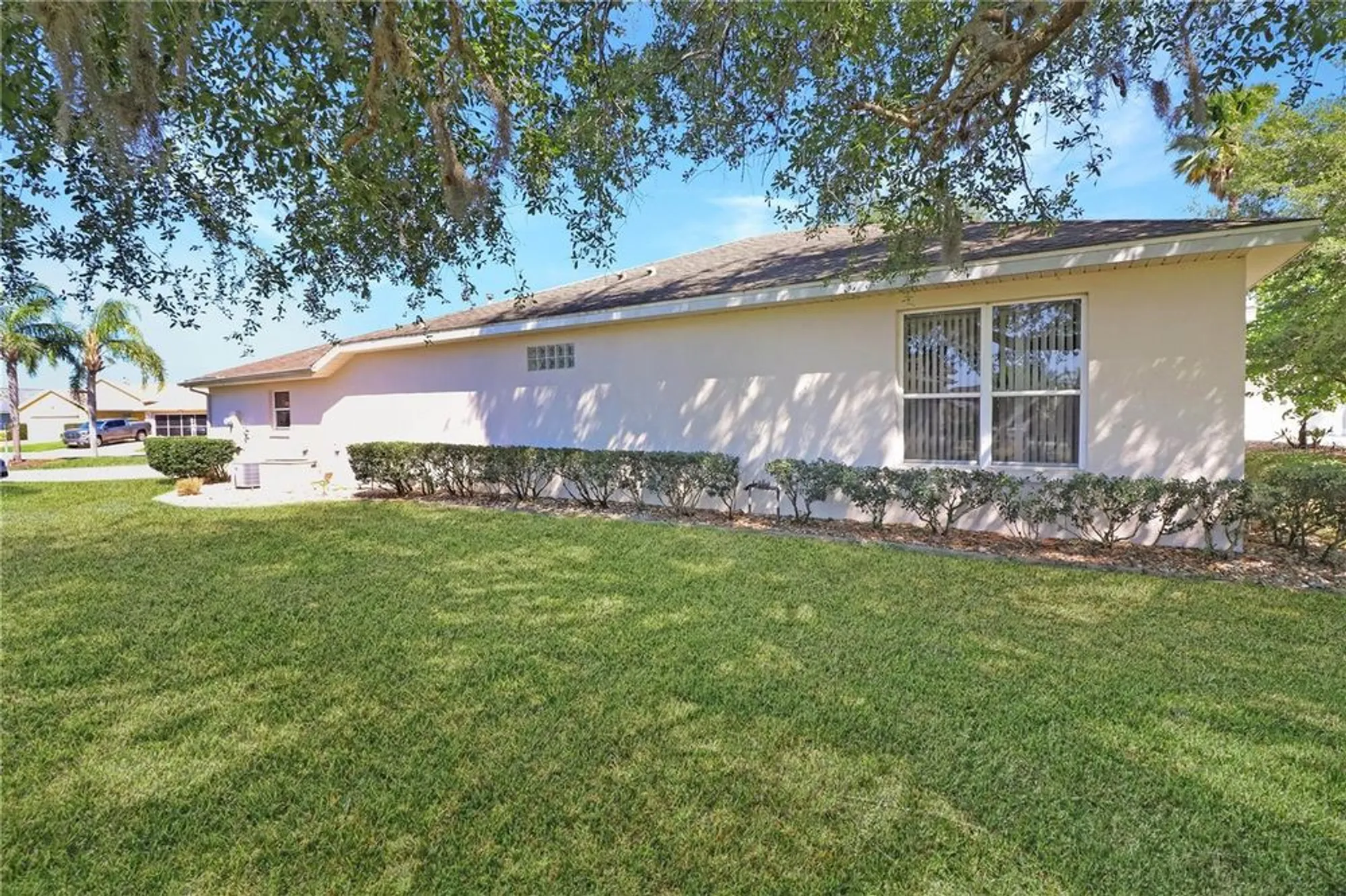 Property Slideshow image 30 of 49 | 20631 prince ranier pl, Leesburg, FL, 34748