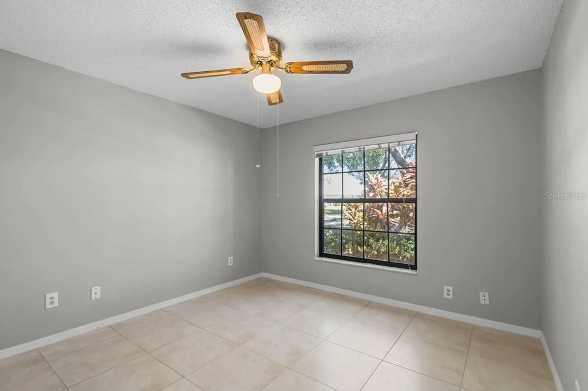 Property Slideshow image 20 of 54 | 1209 litchfield dr # 42, Sun City Center, FL, 33573