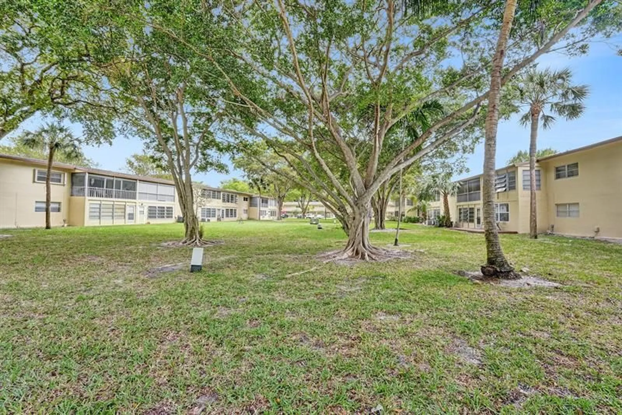 Property Slideshow image 33 of 36 | 7640 nw 1st st 202, Margate, FL, 33063