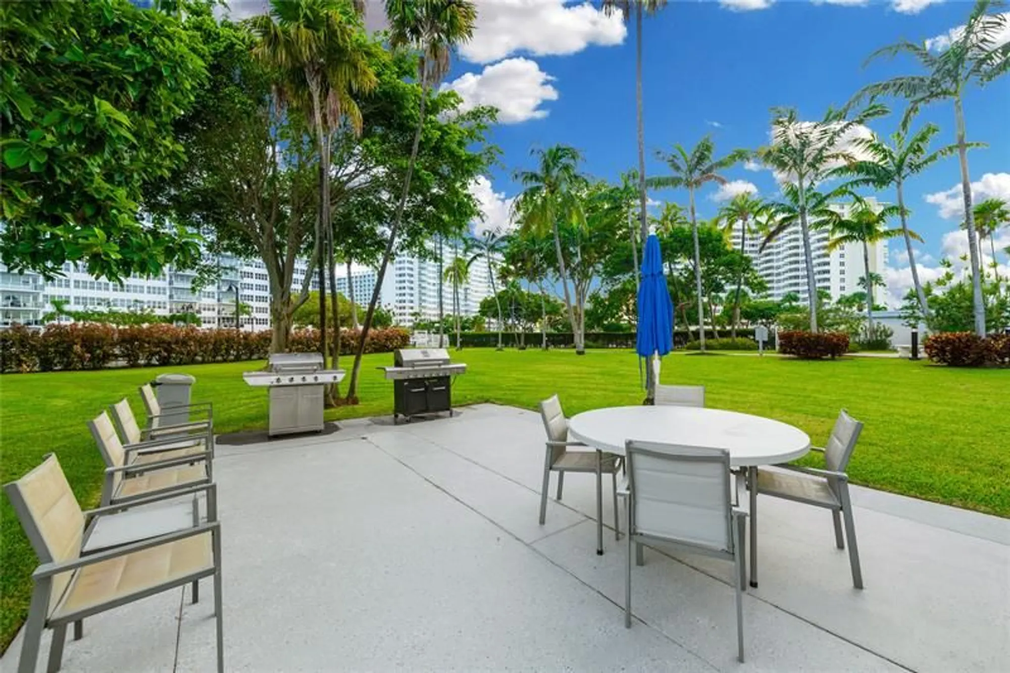 Property Slideshow image 21 of 58 | 3300 ne 36th st 1715, Fort Lauderdale, FL, 33308