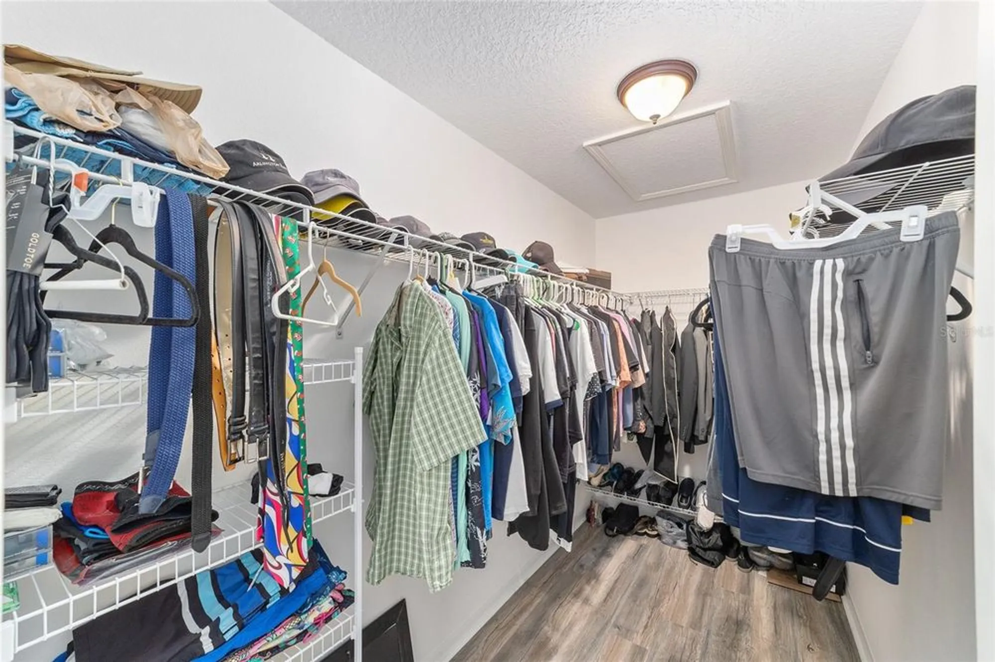 Property Slideshow image 27 of 58 | 2020 harston trl, The Villages, FL, 32162