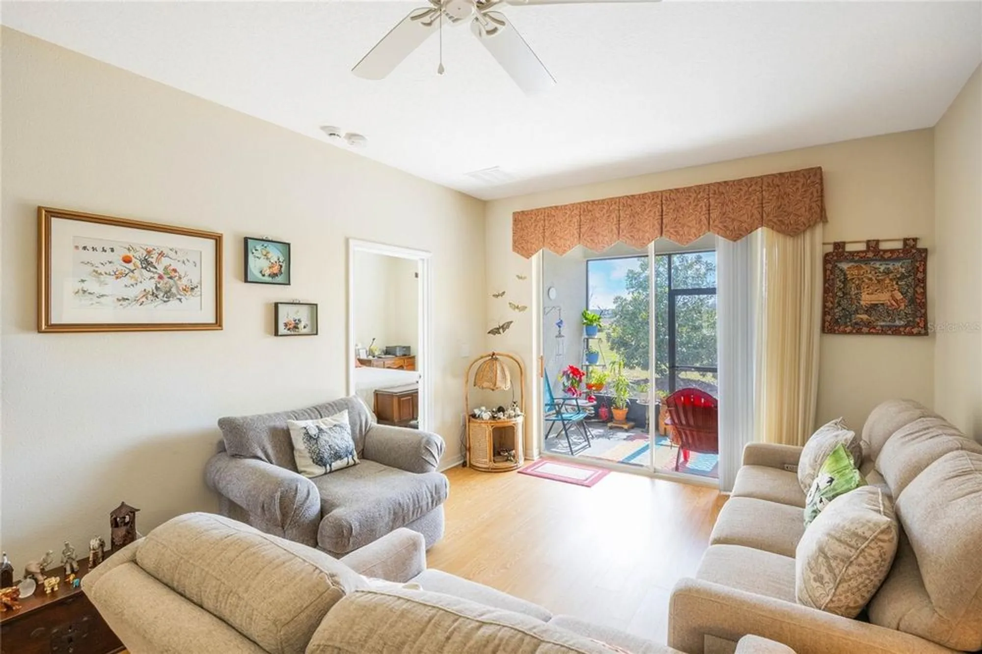 Property Slideshow image 4 of 31 | 3632 solana cir b, Clermont, FL, 34711