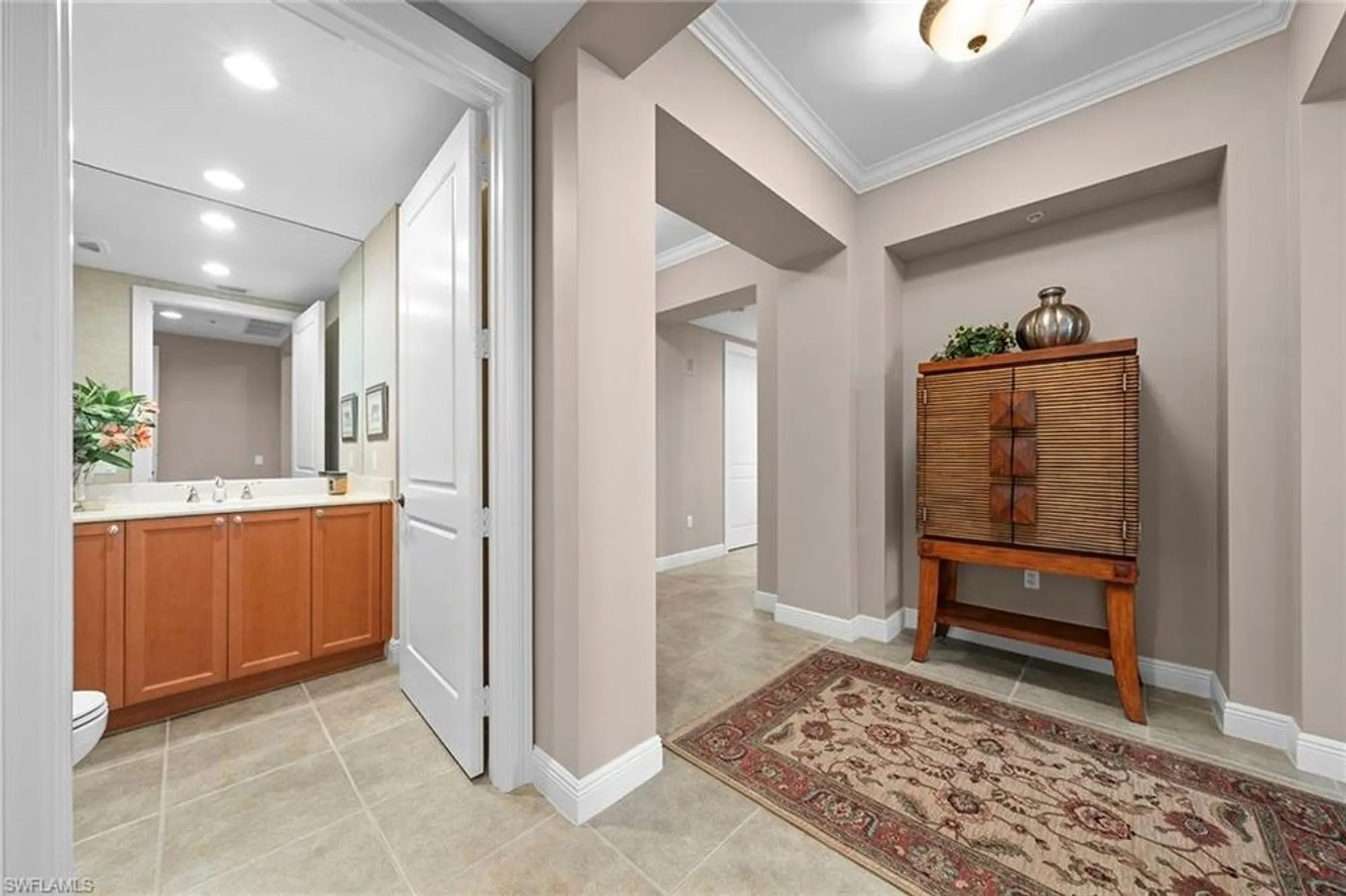 Property Slideshow image 29 of 50 | 24031 via castella dr 1302, Bonita Springs, FL, 34134