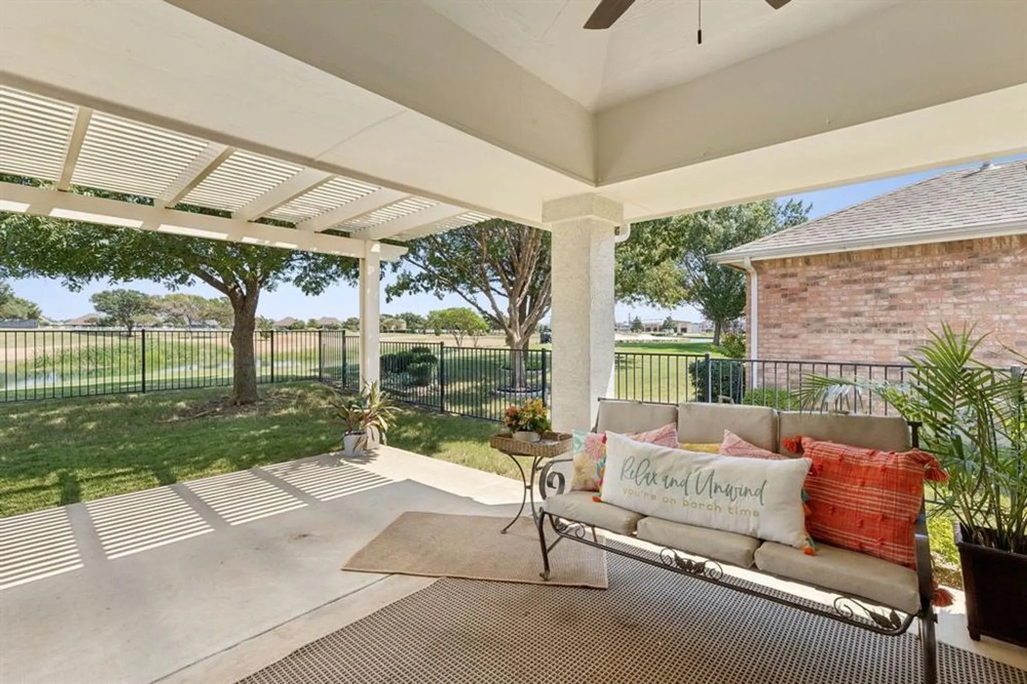 Property Slideshow image 7 of 31 | 10101 southpoint ct, Denton, TX, 76207