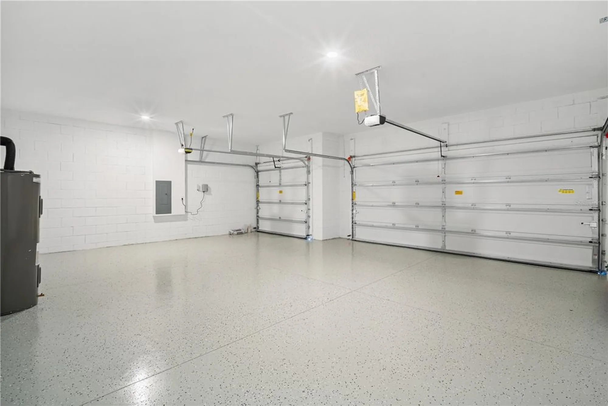 Property Slideshow image 4 of 28 | 9293 players dr, Weeki Wachee, FL, 34613