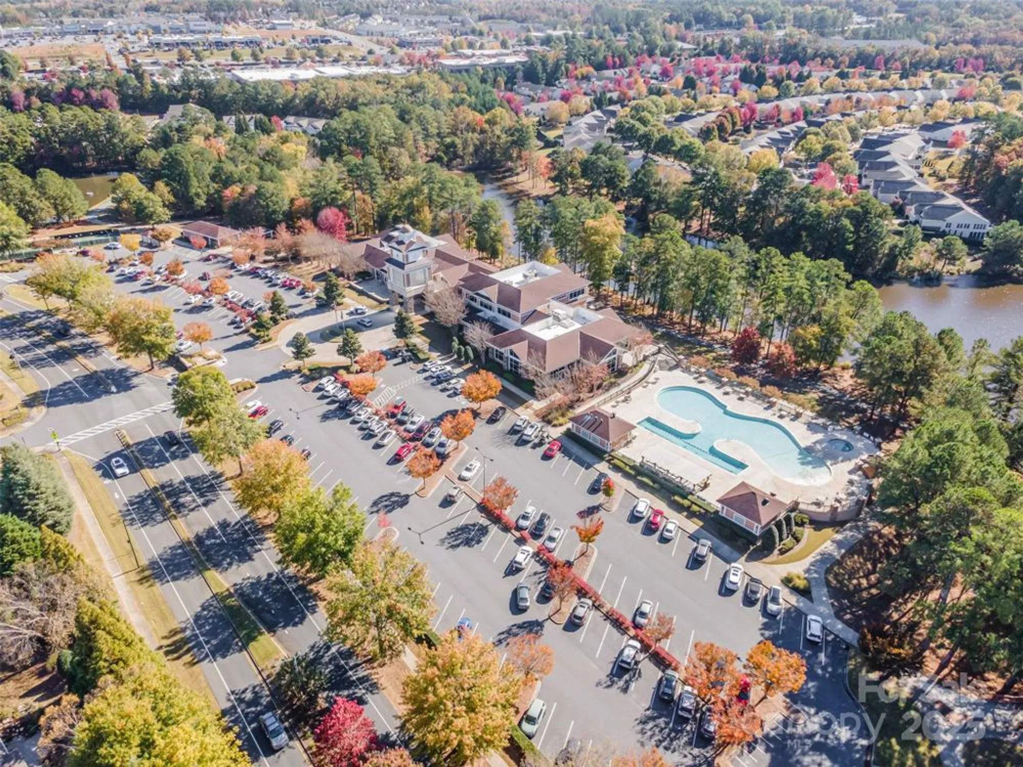 Property Slideshow image 40 of 42 | 9335 whistling straits dr, Fort Mill, SC, 29707