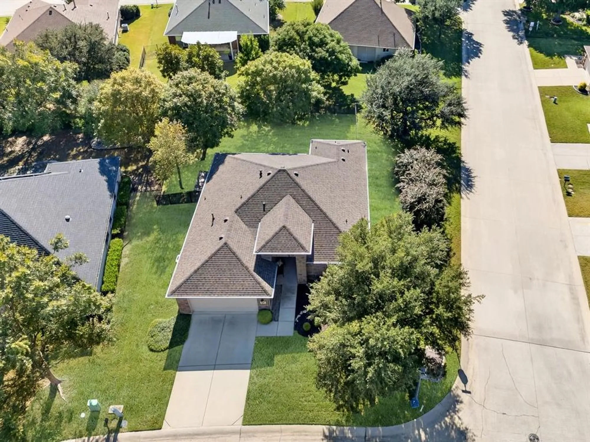 Property Slideshow image 29 of 29 | 9609 pinewood dr, Denton, TX, 76207