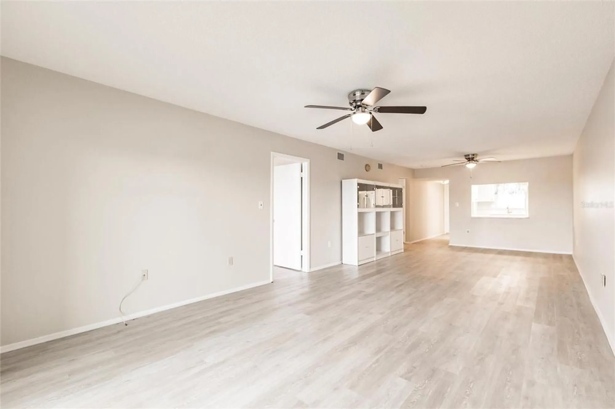 Property Slideshow image 5 of 64 | 3635 lake bayshore dr j-410, Bradenton, FL, 34205