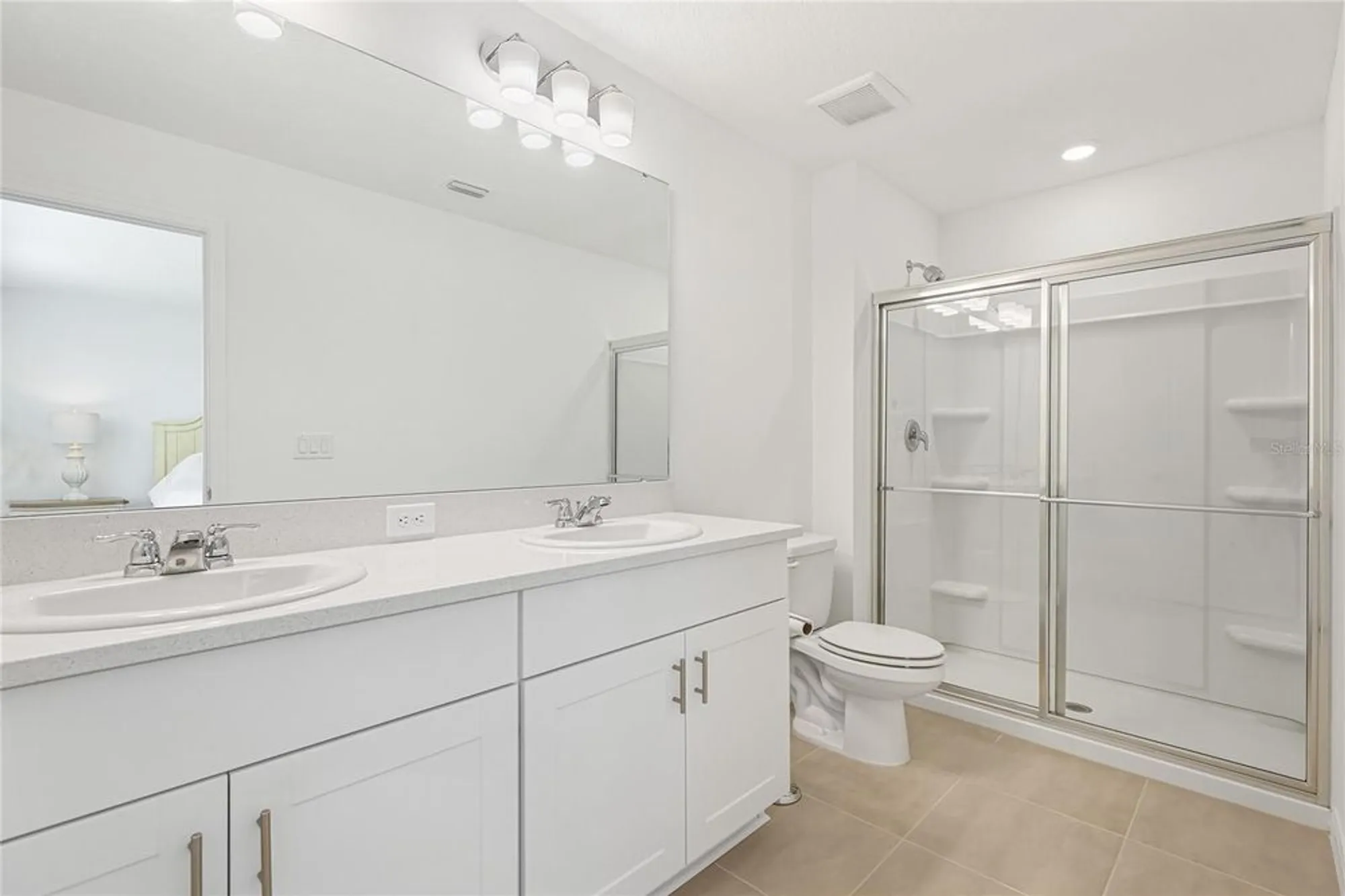 Property Slideshow image 14 of 26 | 3039 novara ln, Bradenton, FL, 34211