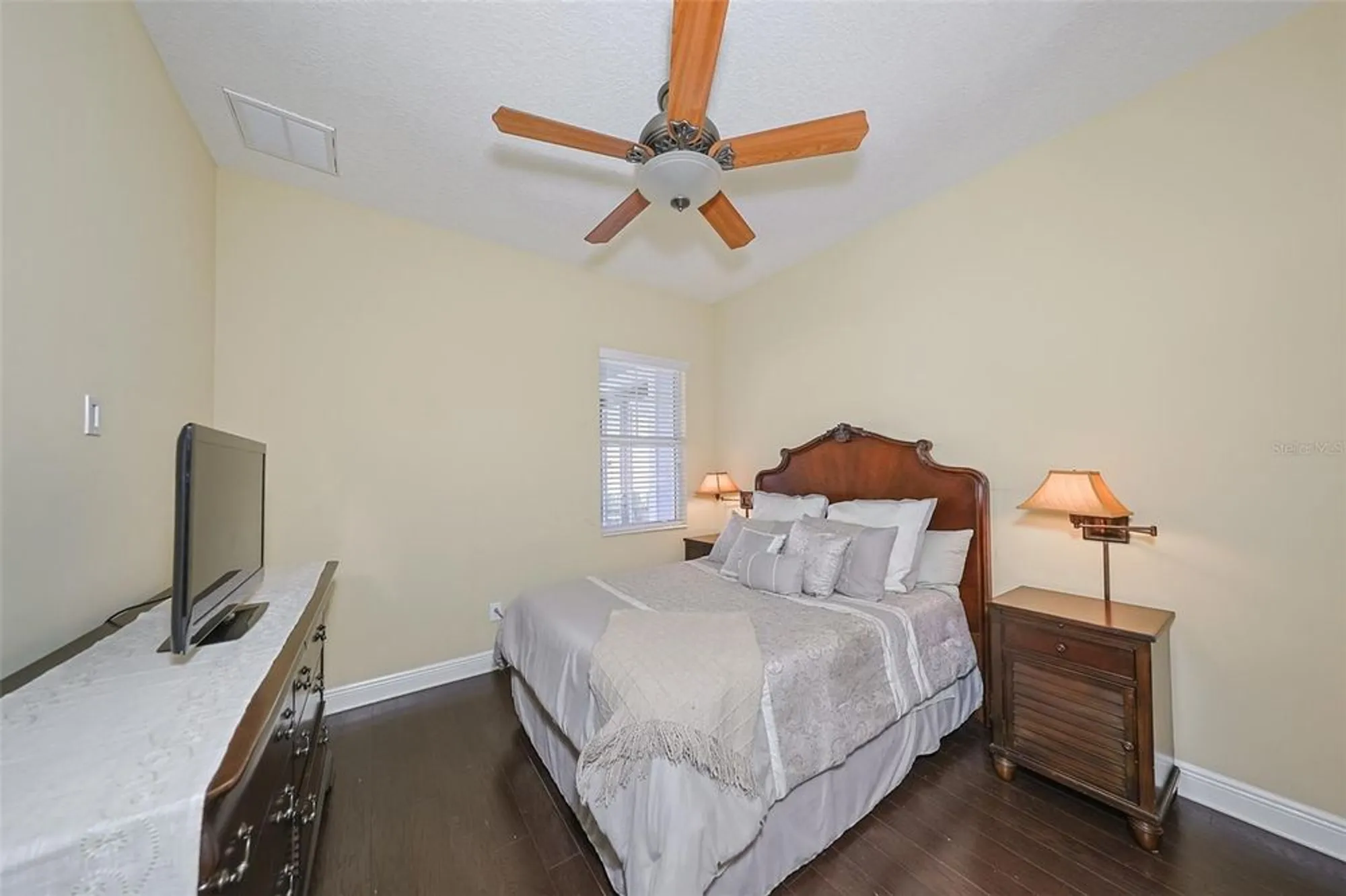Property Slideshow image 32 of 74 | 613 manns harbor dr, Apollo Beach, FL, 33572