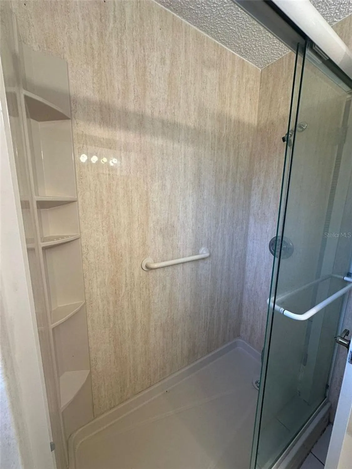 Property Slideshow image 43 of 65 | 8 jasmine st, Lake Placid, FL, 33852