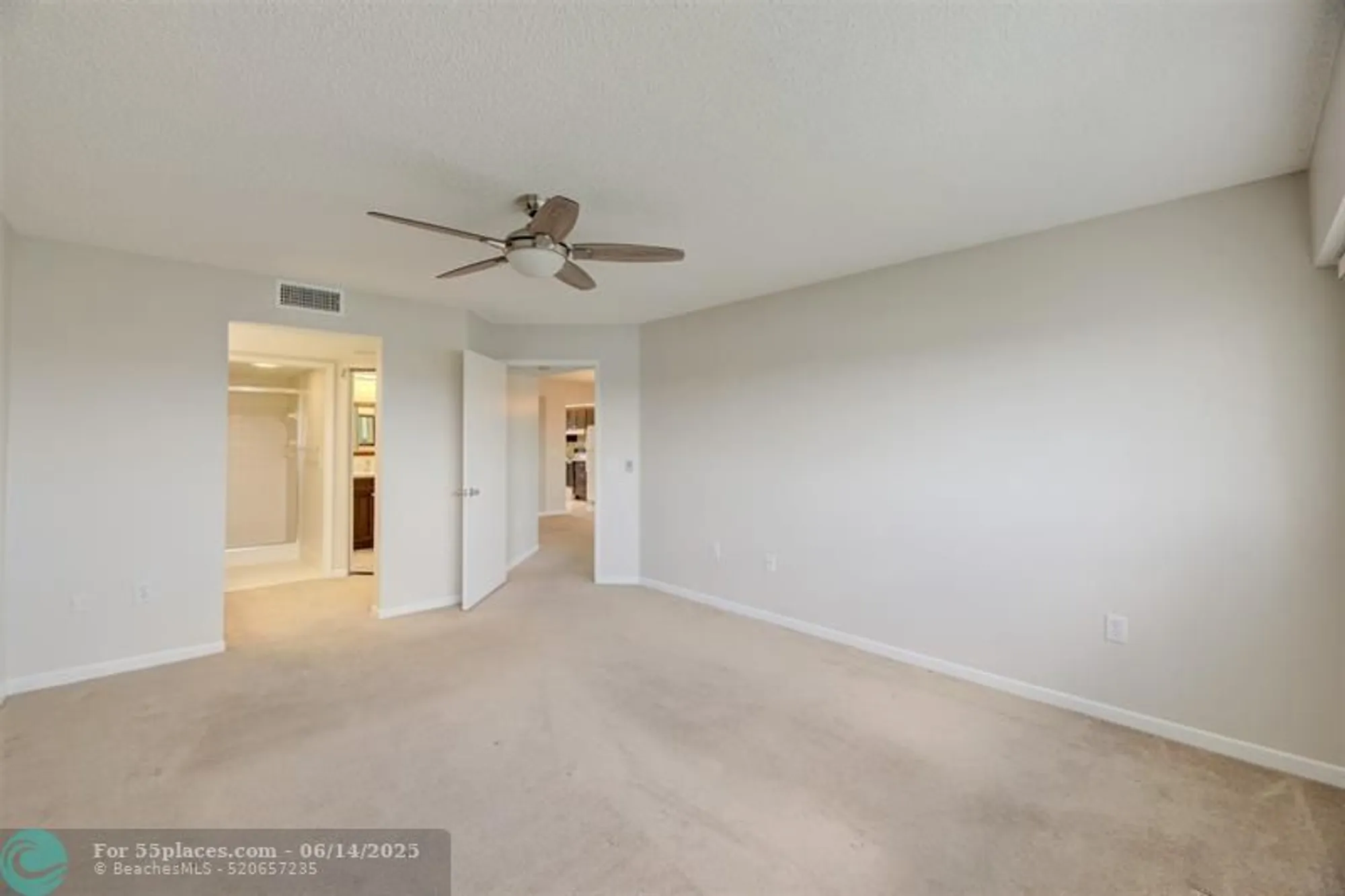 Property Slideshow image 21 of 62 | 750 sw 138th ave apt 403f, Pembroke Pines, FL, 33027