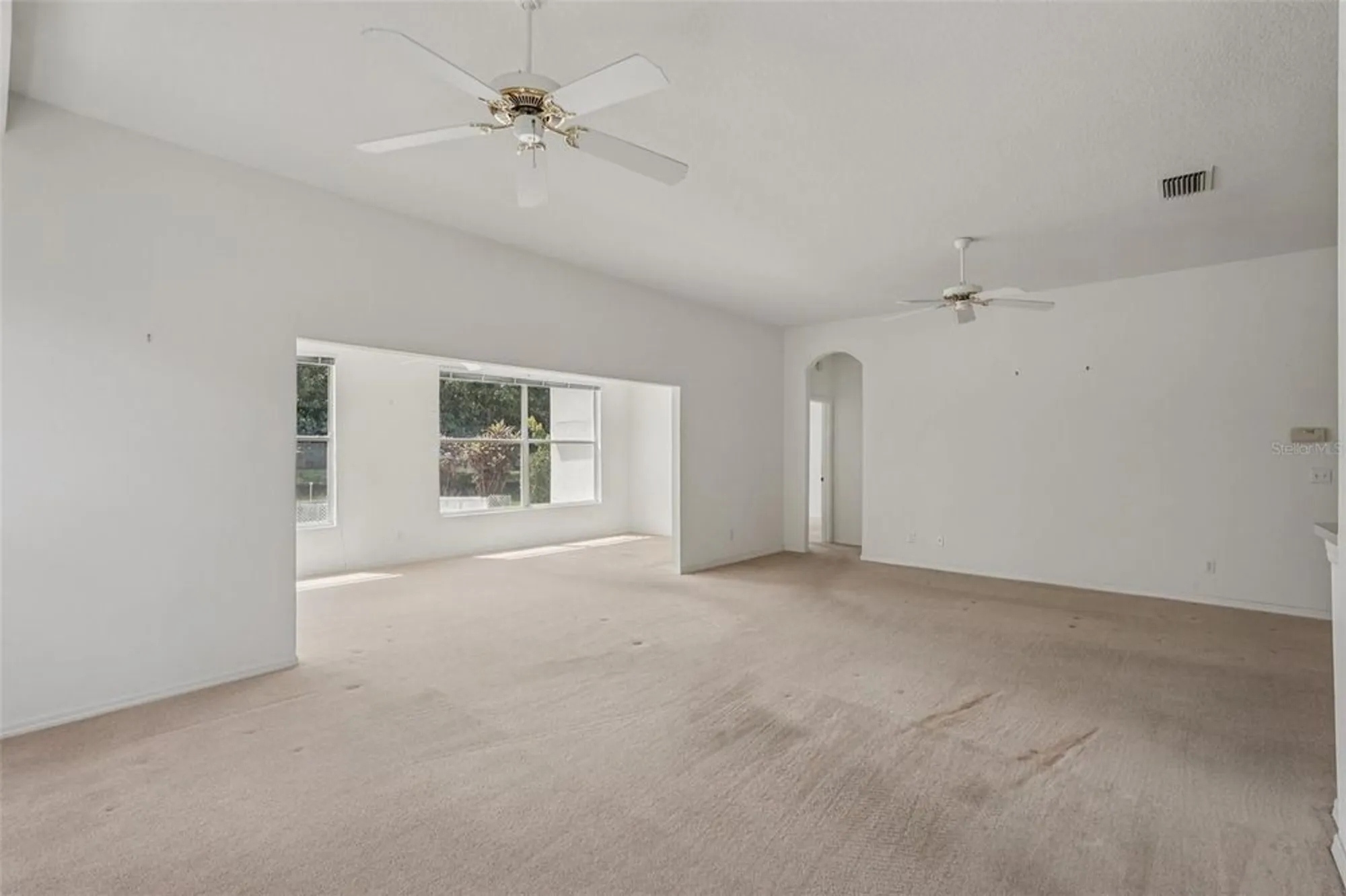 Property Slideshow image 6 of 61 | 2114 worthington greens dr, Sun City Center, FL, 33573