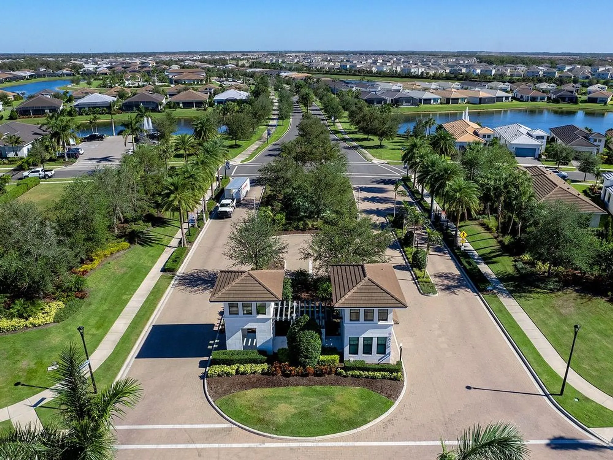 Property Slideshow image 33 of 57 | 4927 carova way, Bradenton, FL, 34211