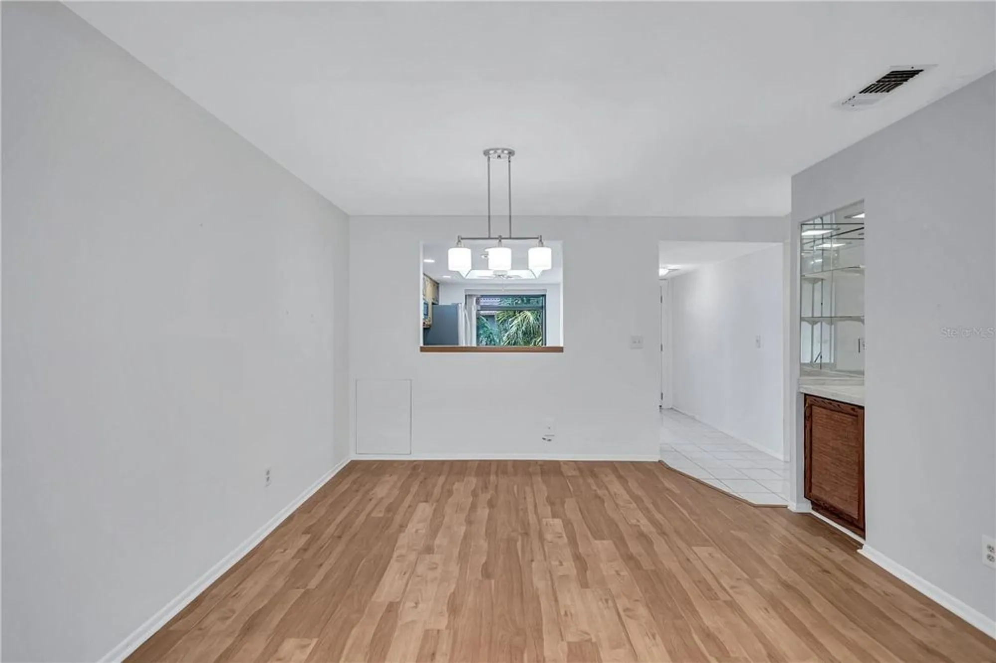 Property Slideshow image 17 of 56 | 19029 us highway 19 n apt 18f, Clearwater, FL, 33764