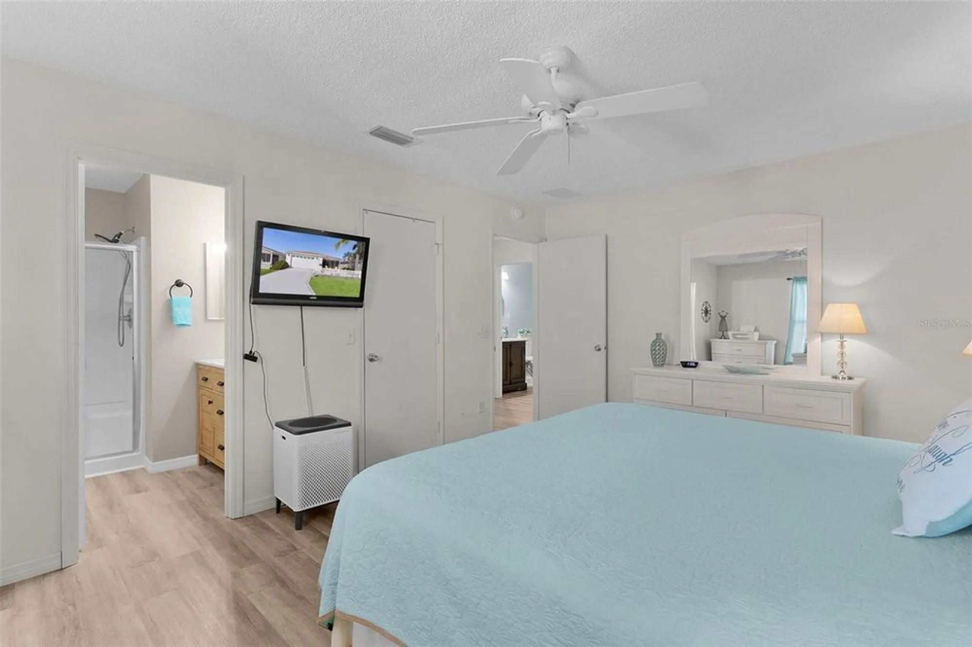 Property Slideshow image 24 of 44 | 2063 thornton ter, The Villages, FL, 32162