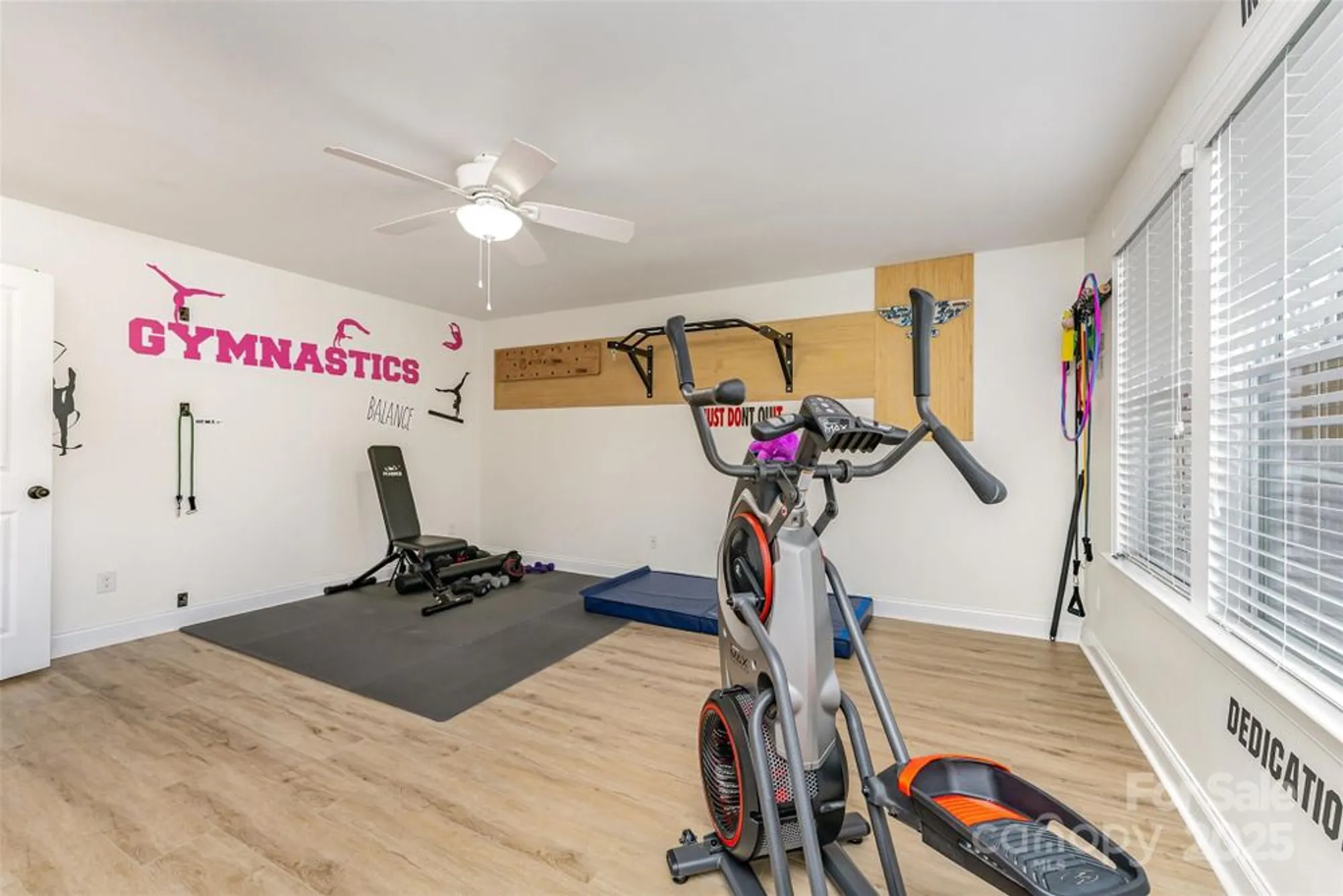 Property Slideshow image 24 of 44 | 131 canoe pole ln, Mooresville, NC, 28117