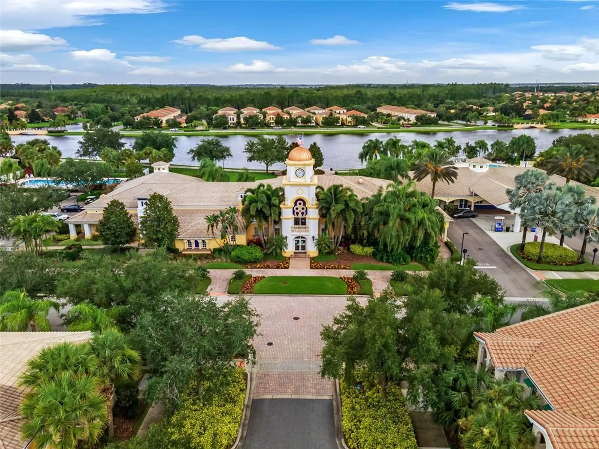 Property Slideshow image 42 of 54 | 11794 barletta dr, Orlando, FL, 32827