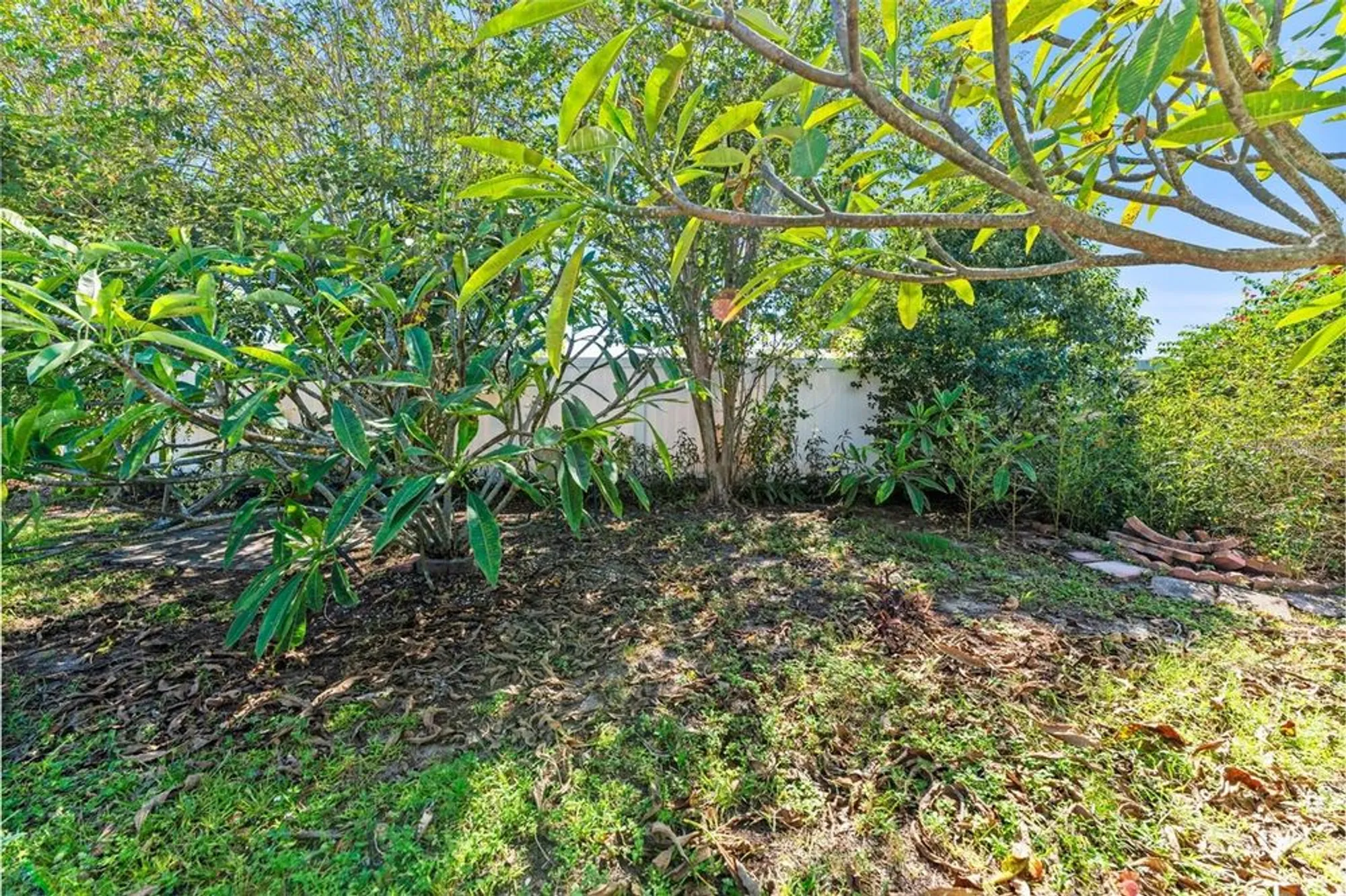 Property Slideshow image 26 of 31 | 636 fort duquesna dr, Sun City Center, FL, 33573