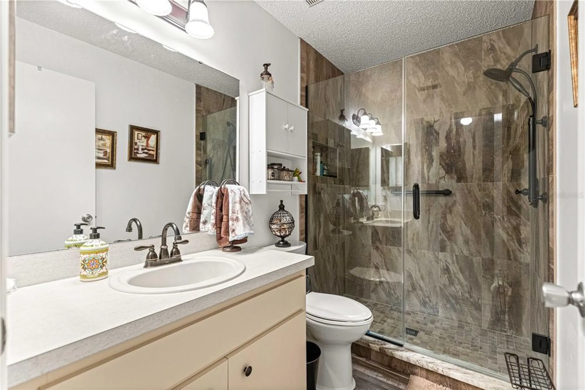 Property Slideshow image 10 of 19 | 8658 sw 95th ln b, Ocala, FL, 34481