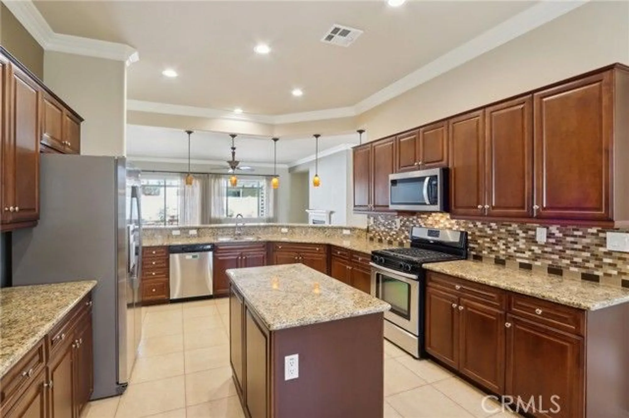 Property Slideshow image 10 of 71 | 5560 corte viejo, Hemet, CA, 92545