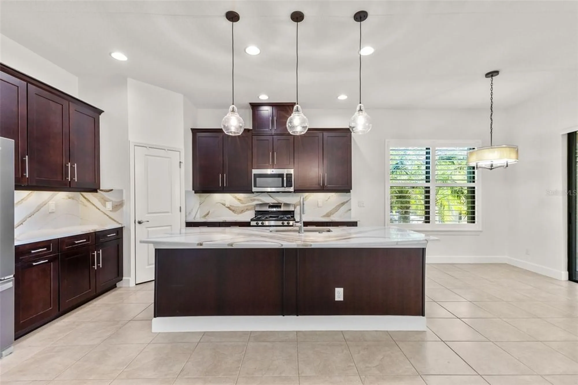 Property Slideshow image 4 of 44 | 5242 napoli run, Bradenton, FL, 34211