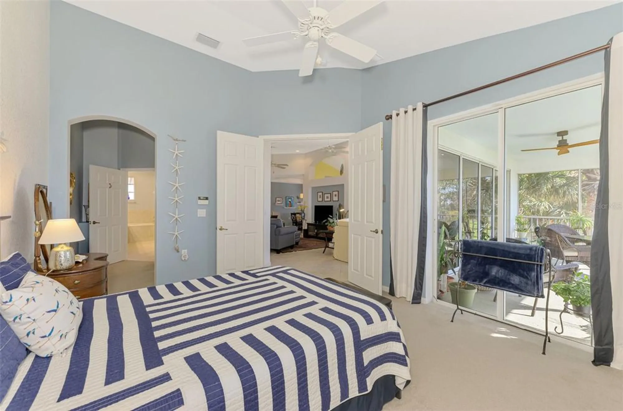 Property Slideshow image 30 of 75 | 4628 club dr h201, Port Charlotte, FL, 33953