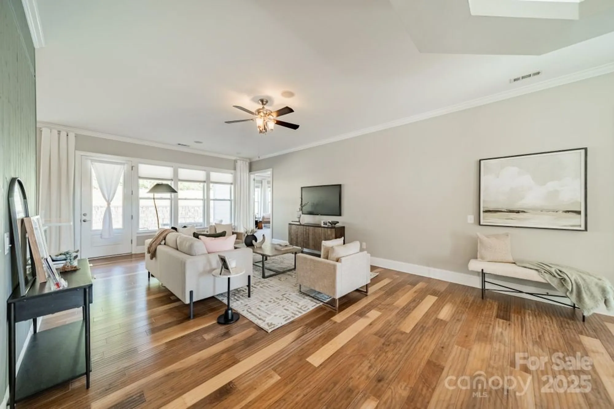 Property Slideshow image 9 of 44 | 15016 high bluff ct, Charlotte, NC, 28278