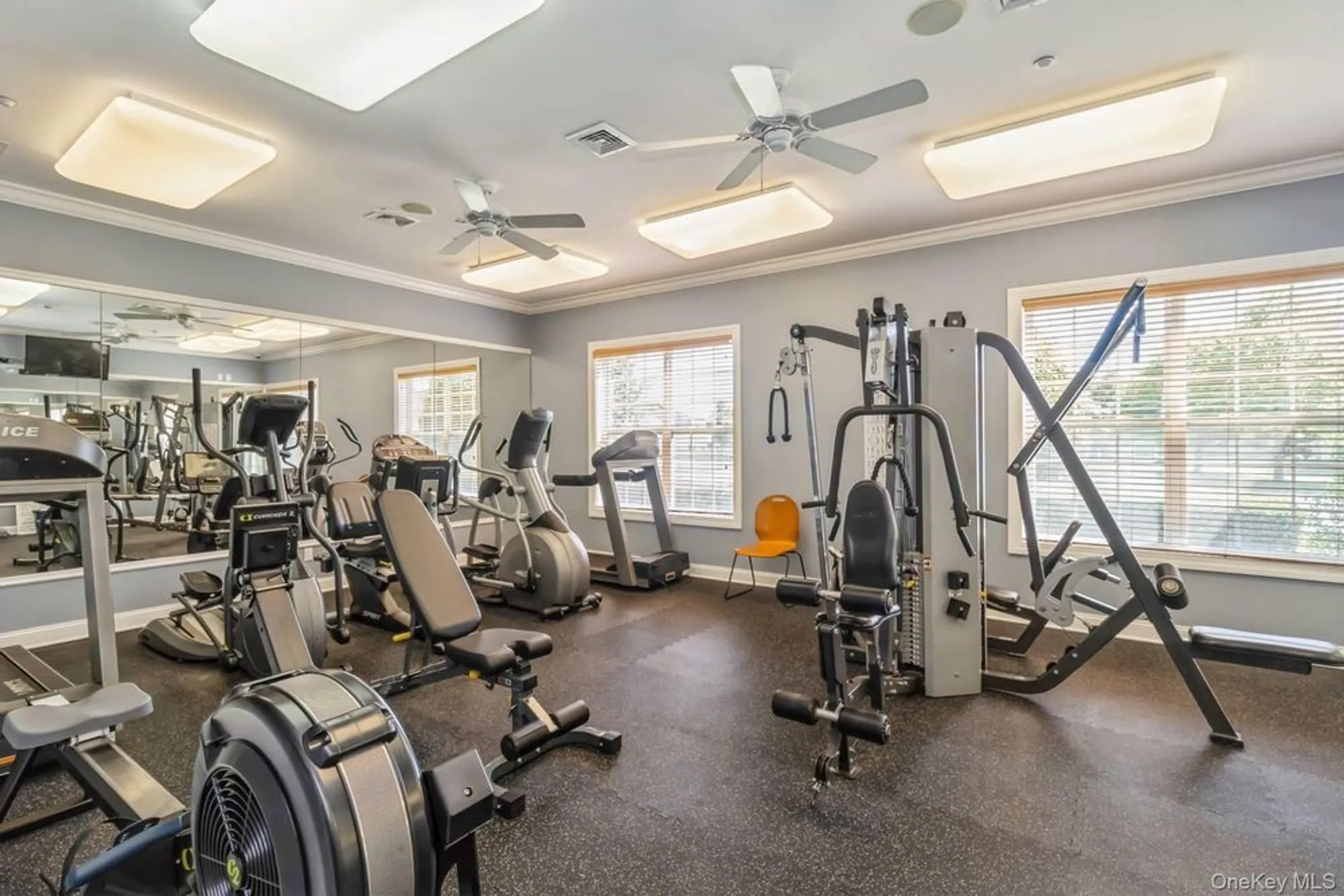 Property Slideshow image 33 of 34 | 112 ashley dr, Westhampton, NY, 11977