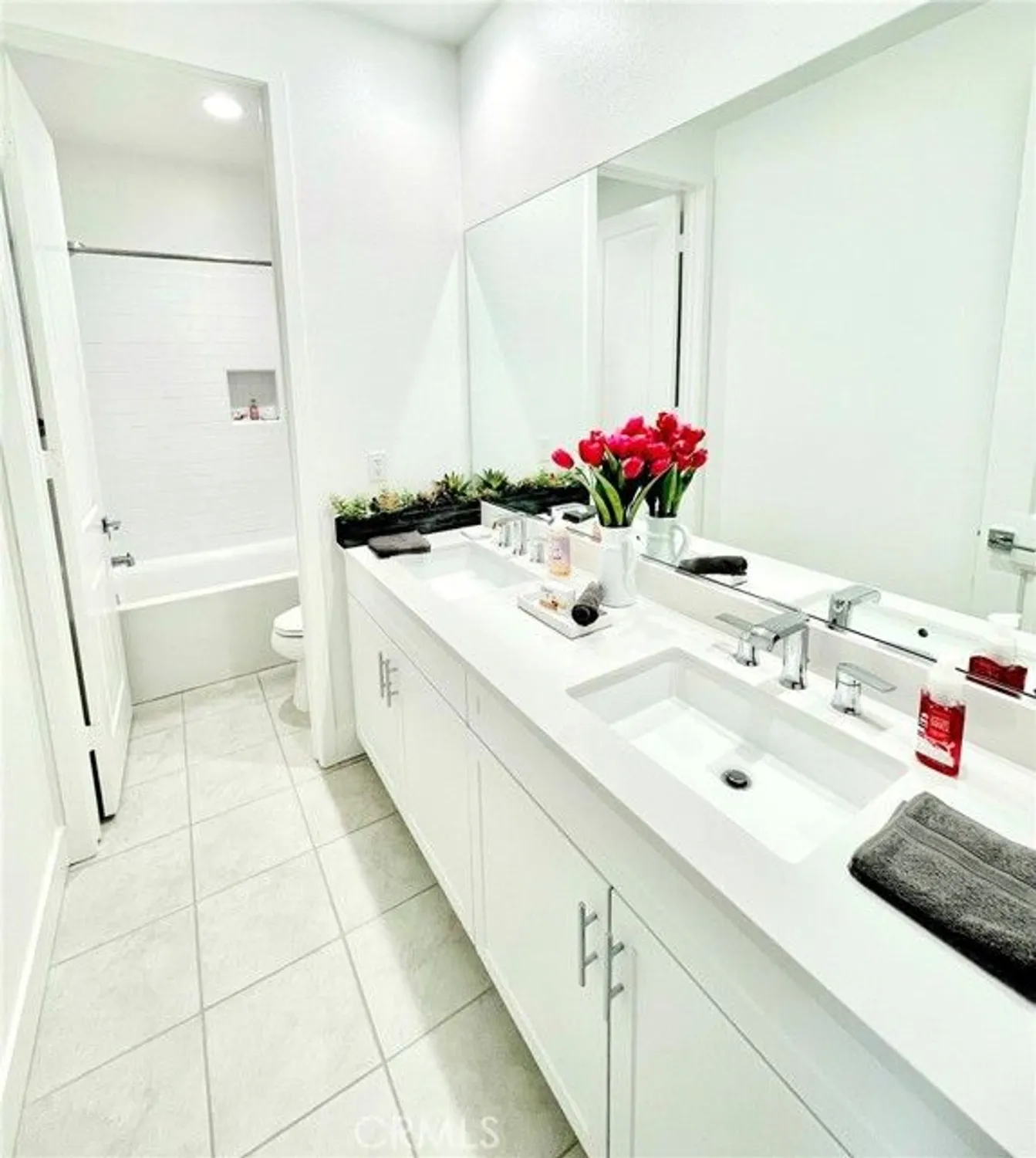 Property Slideshow image 20 of 26 | 84657 litorale ct, Indio, CA, 92203