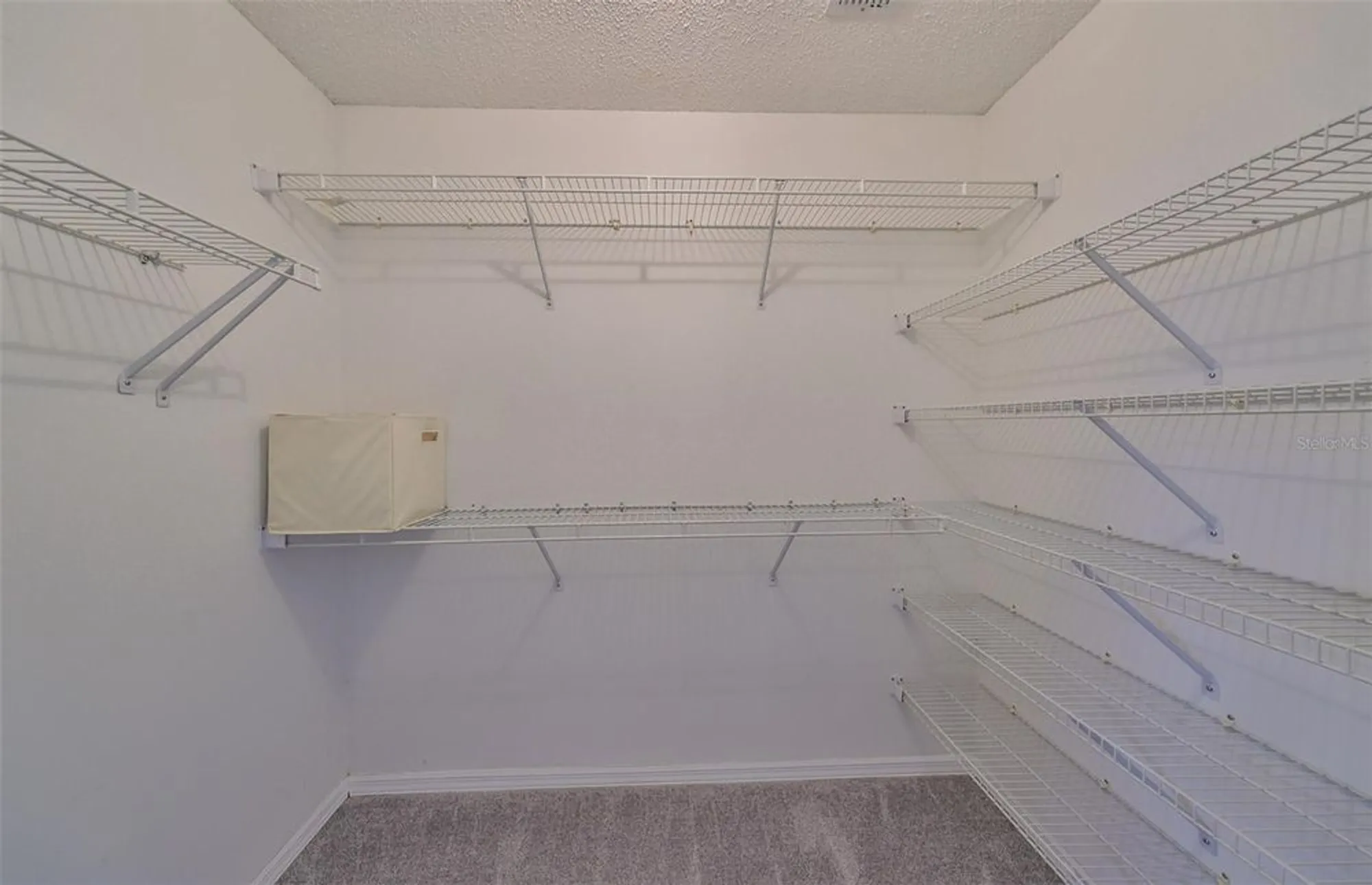 Property Slideshow image 31 of 42 | 902 mcdaniel st, Sun City Center, FL, 33573