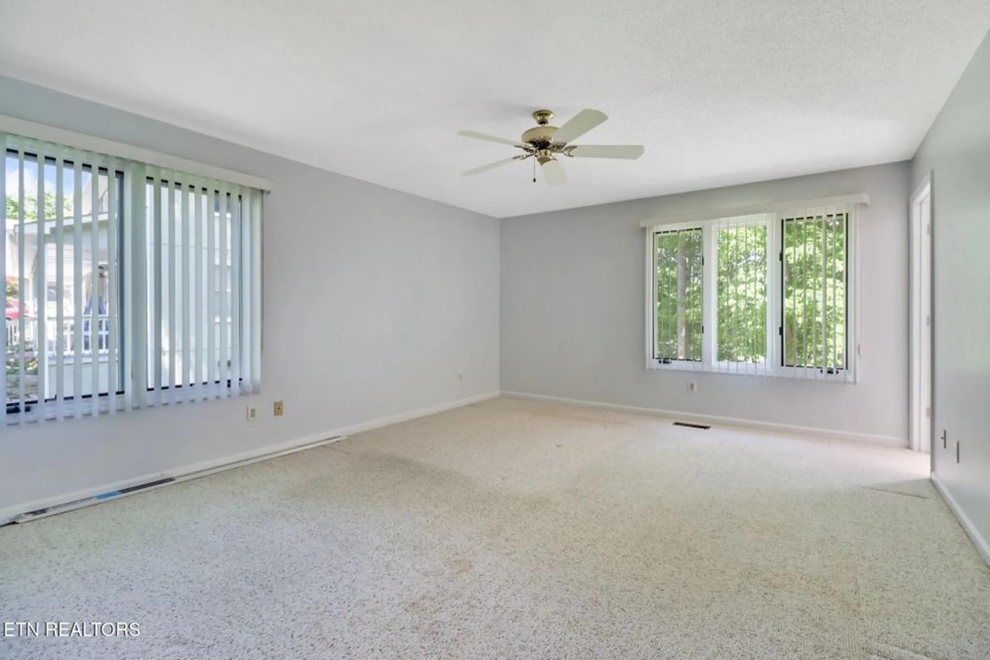 Property Slideshow image 24 of 45 | 116 rolling green dr, Crossville, TN, 38558