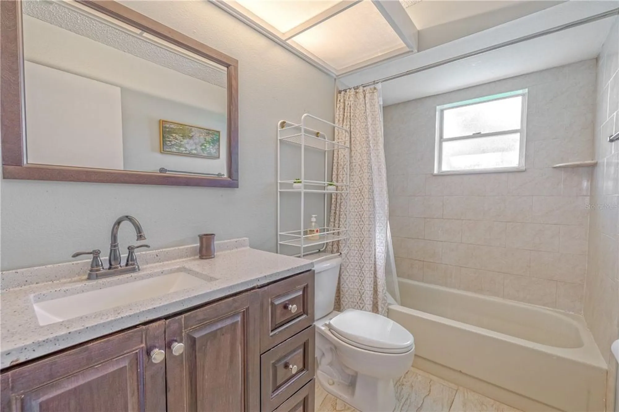 Property Slideshow image 21 of 28 | 1131 orange tree cir c, Palm Harbor, FL, 34684