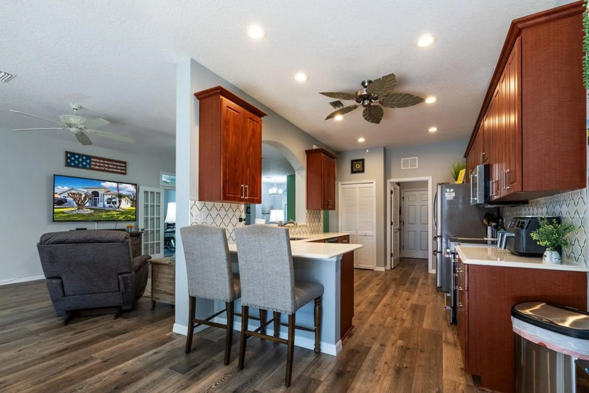 Property Slideshow image 9 of 23 | 27400 orchid glade st, Leesburg, FL, 34748